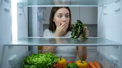 La maggior parte usa male il cassetto verdure: ecco come usarlo correttamente