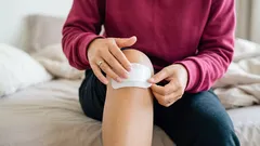 Bende o aria fresca: 5 miti sulla guarigione delle ferite a cui crediamo ancora